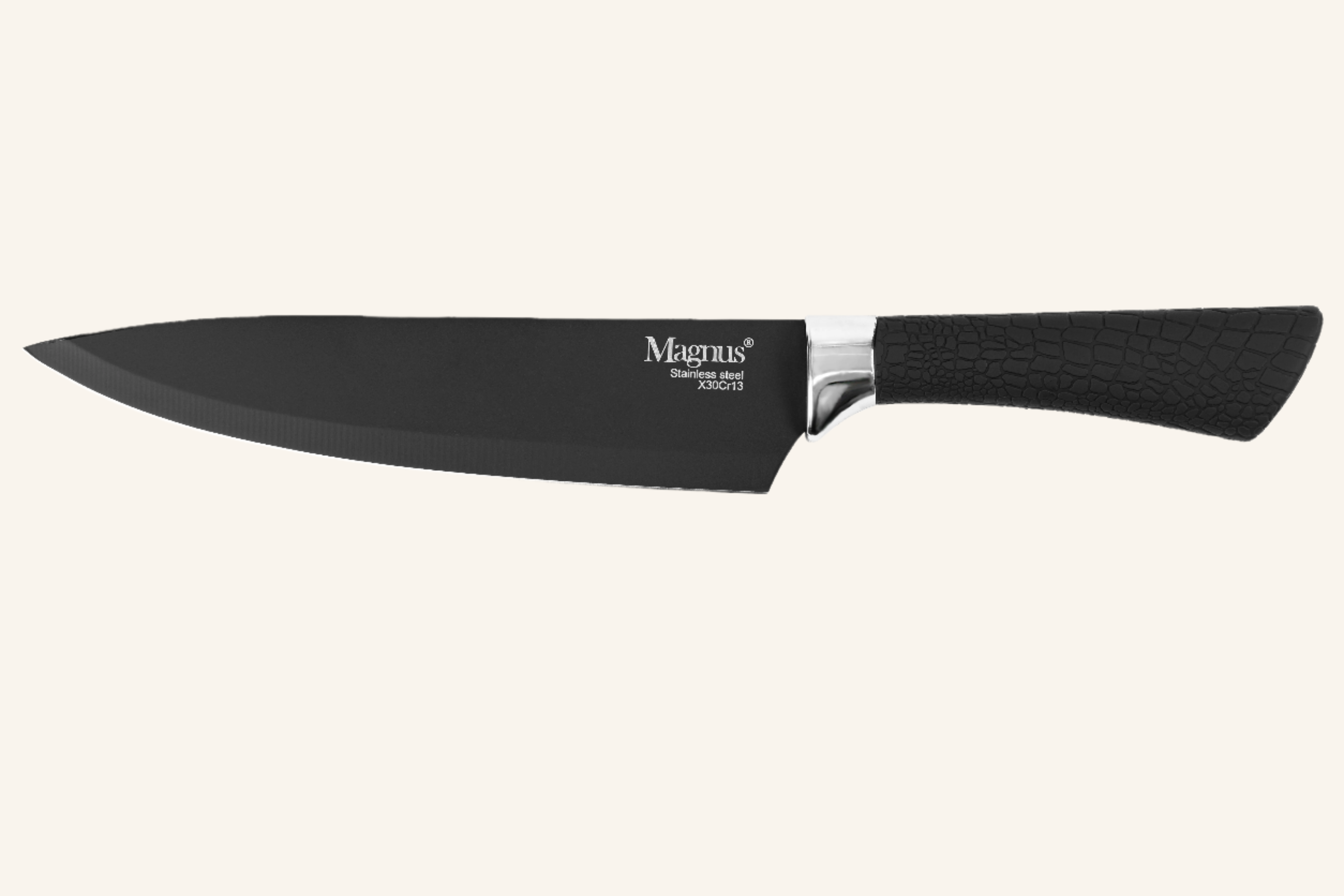 סט סכינים שחור וקרש חיתוך