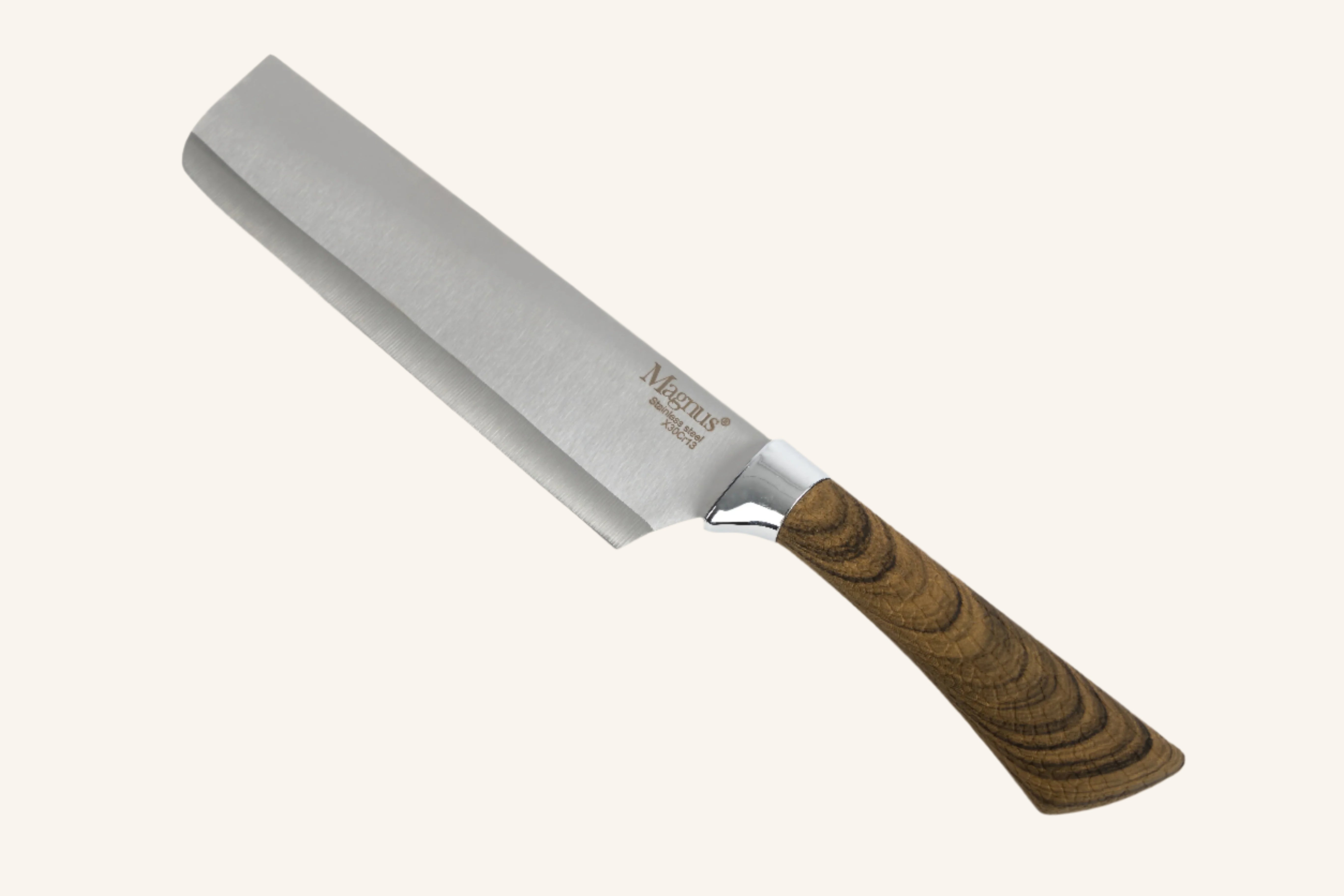 סט סכינים וקרש חיתוך