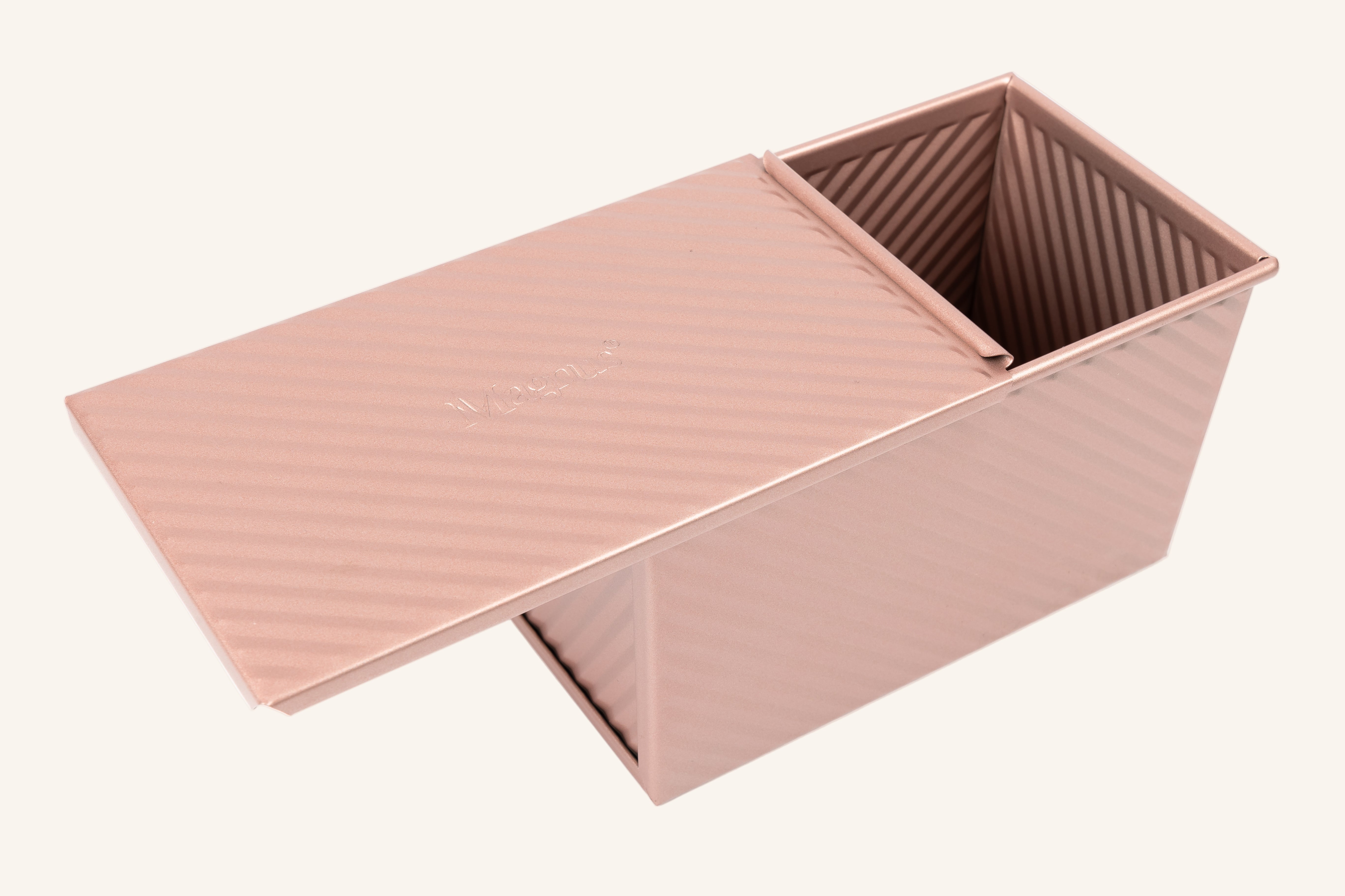 תבנית קסטן עם מכסה