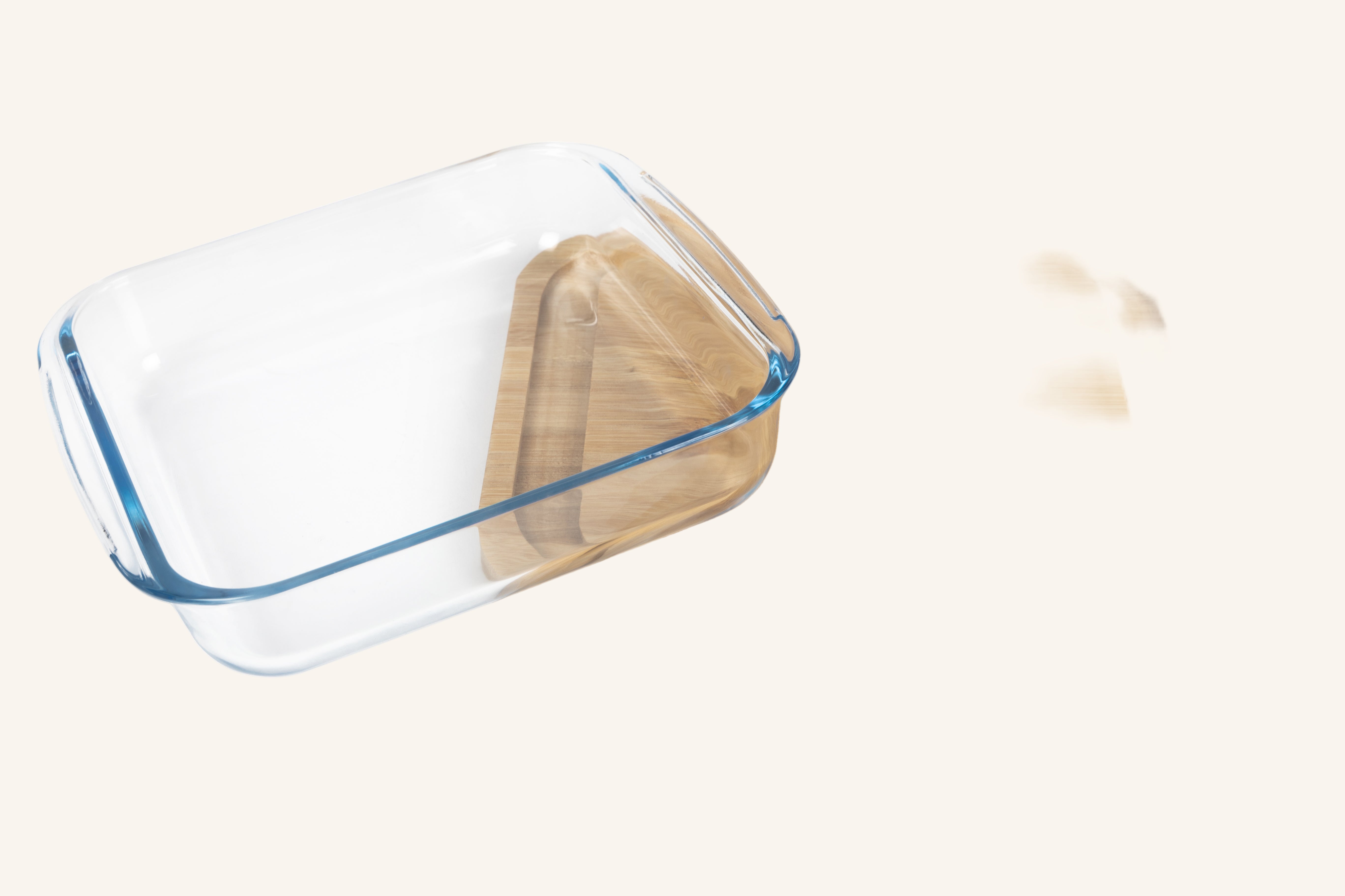 תבנית זכוכית מרובעת עם מכסה קרש חיתוך