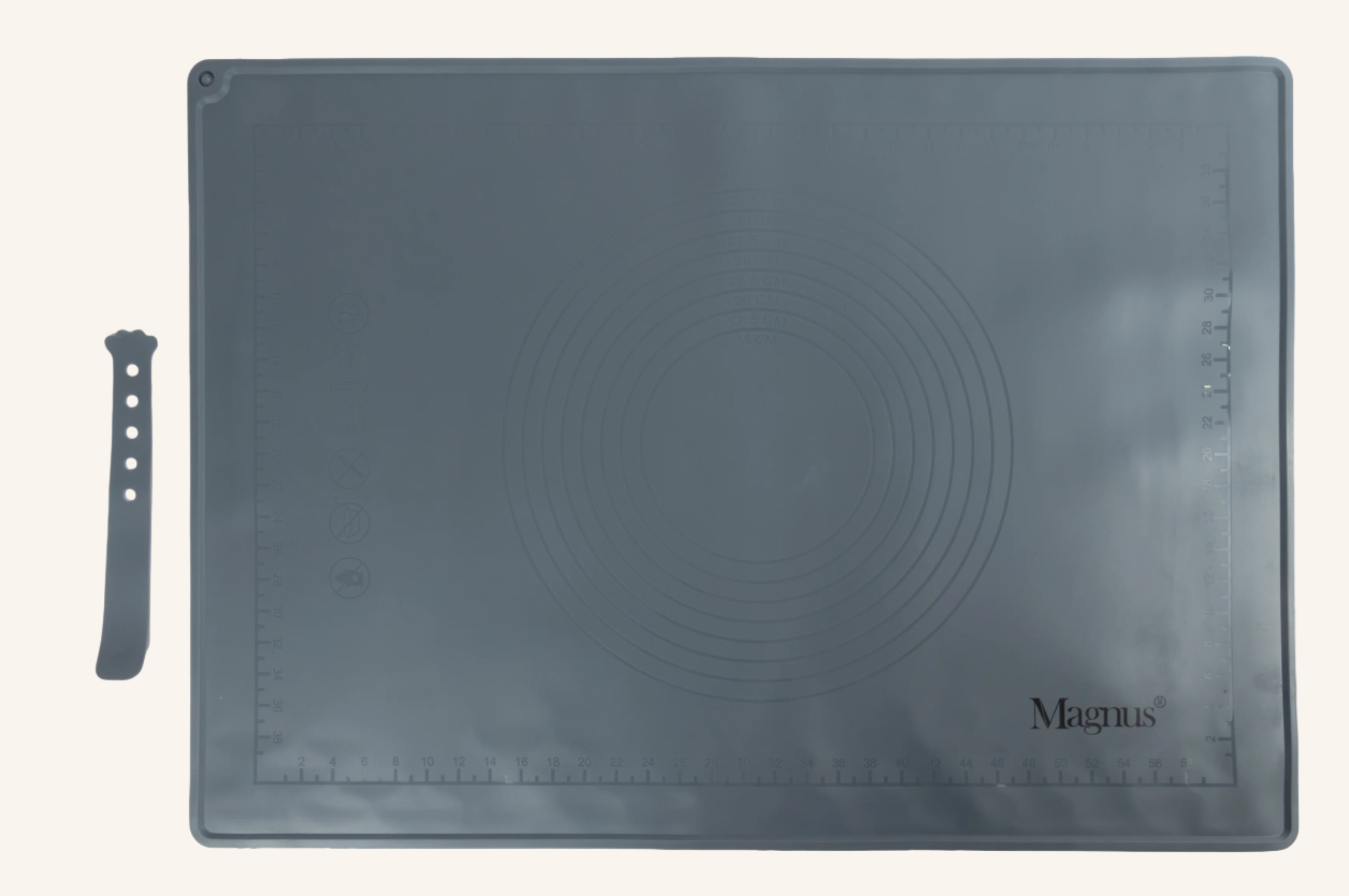 משטח סיליקון לאפייה בגוון אפור כהה